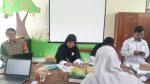 Tiga Guru Mansaku Ikuti FGD Departemen Filsafat dan Sosiologi Pendidikan FIP UNY
